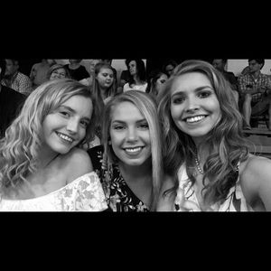 Meet your Posher, Brittany